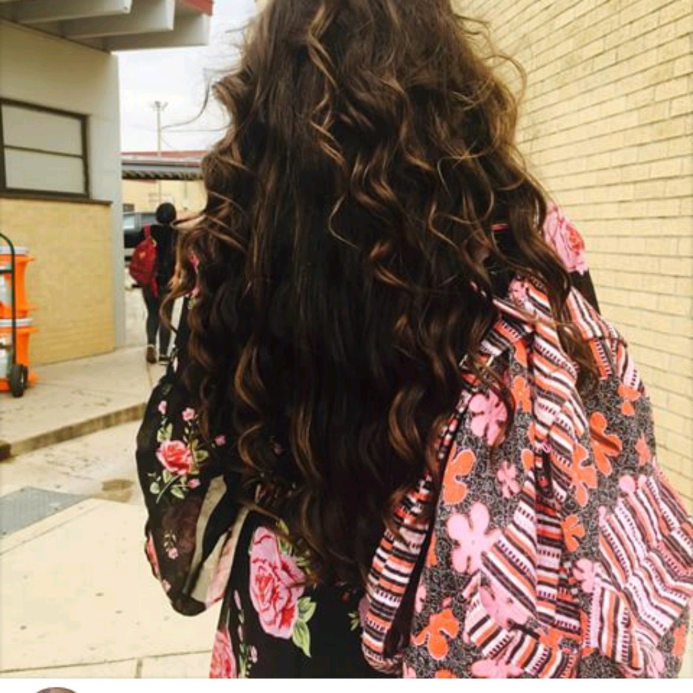 Meet your Posher, Yesenia